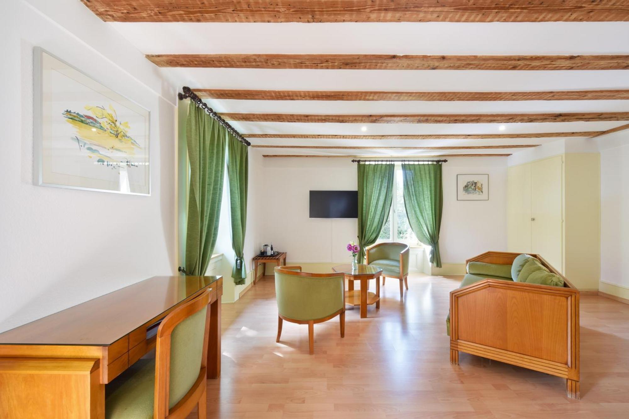 Hotel De L'Aigle Couvet Room photo